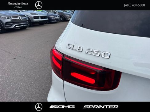 Used 2024 Mercedes-Benz GLB 250 image 6