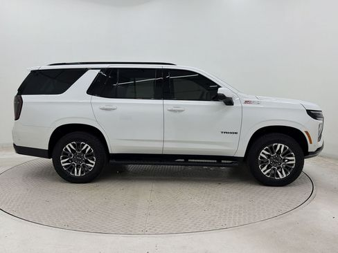 Used 2026 Chevrolet Tahoe Z71 w/ Comfort Package AWD/4WD image 8