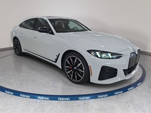 New 2026 BMW i4 xDrive40i w/ M Sport Package AWD/4WD image 3