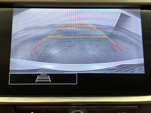 Used 2022 Buick Encore GX Select w/ Sport Touring Package FWD image 61