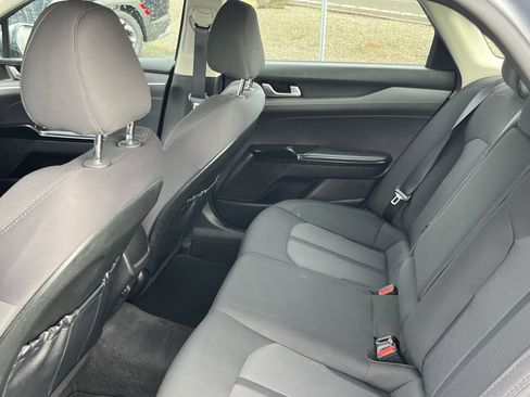 Used 2023 Kia K5 LXS image 13