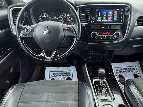 Used 2019 Mitsubishi Outlander LE image 35