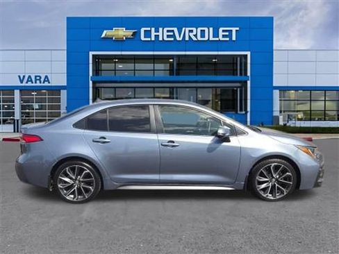 Used 2021 Toyota Corolla SE FWD image 6