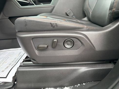 Used 2024 GMC Sierra 2500 AT4 w/ AT4 Premium Plus Package image 21