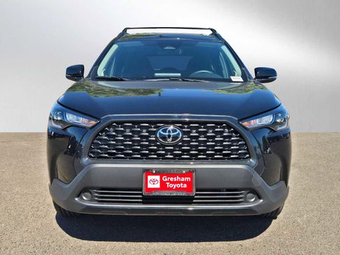 Used 2024 Toyota Corolla Cross LE w/ Moonroof Package AWD/4WD image 8