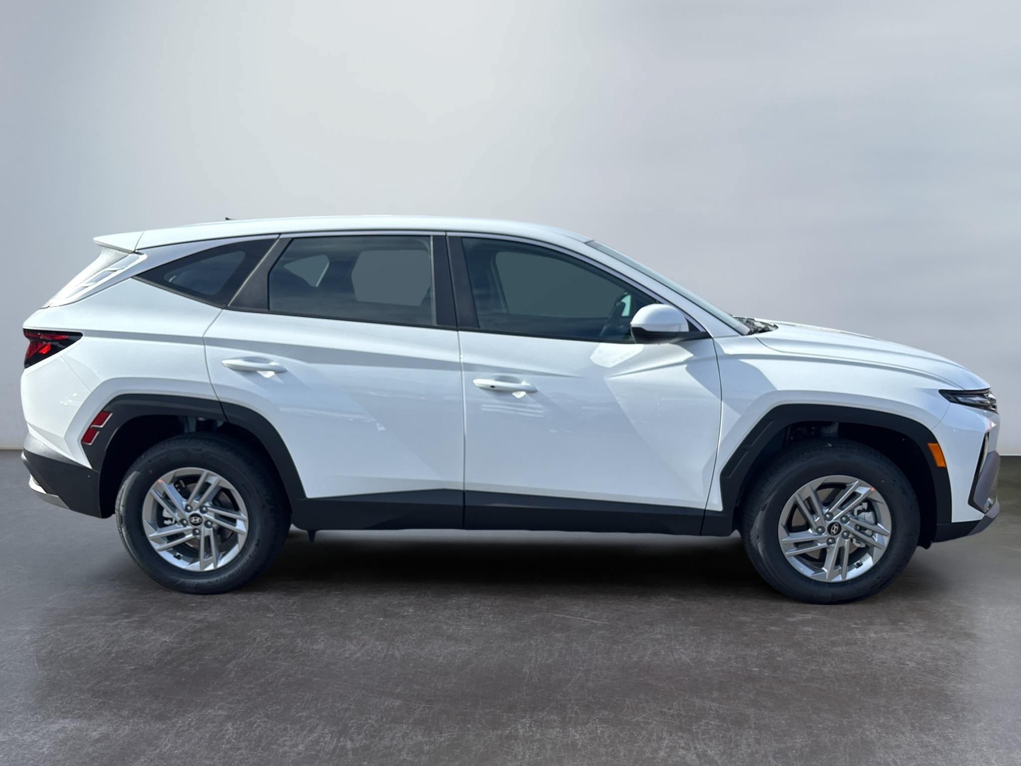 New 2026 Hyundai Tucson SE AWD/4WD image 4