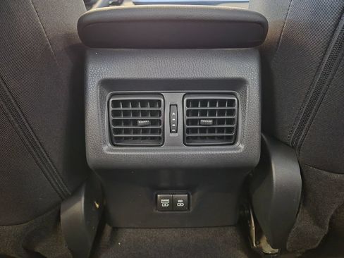 Used 2025 Toyota Camry LE FWD image 27