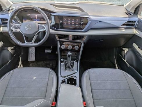 Certified 2023 Volkswagen Taos SE w/ Panoramic Sunroof Package FWD image 15