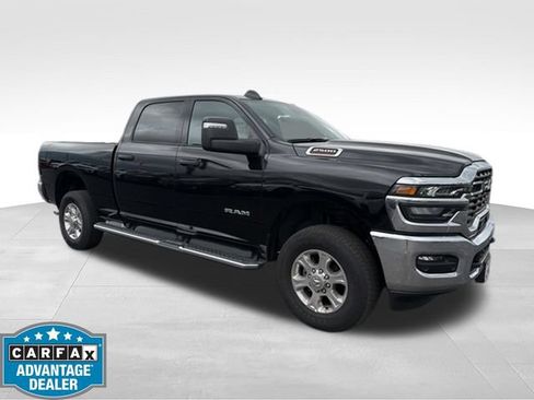 Used 2026 RAM 2500 Big Horn AWD/4WD image 1