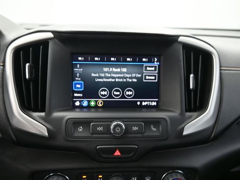Used 2020 GMC Terrain SLE w/ Driver Convenience Package FWD image 14