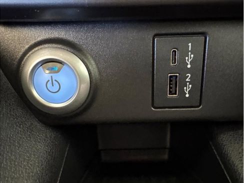 Used 2025 Nissan Leaf S image 22