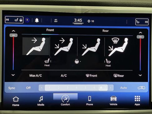 Used 2021 Chrysler Pacifica Touring w/ Uconnect Theater Family Group FWD image 18