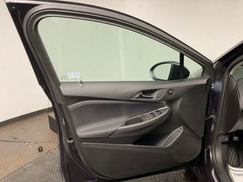 Used 2016 Chevrolet Cruze LS image 10