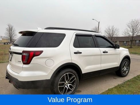 Used 2017 Ford Explorer Sport w/ Equipment Group 401A image 3