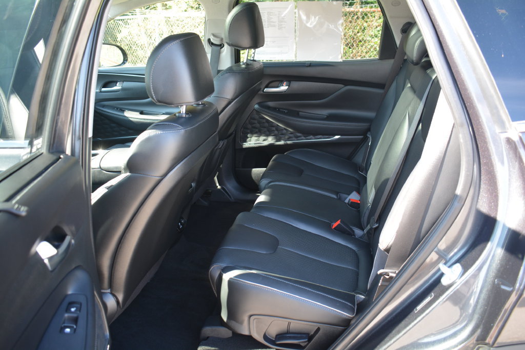 Used 2023 Hyundai Santa Fe Limited AWD/4WD image 24