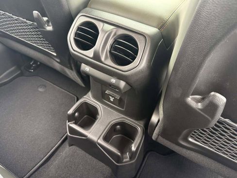 New 2026 Jeep Gladiator Mojave image 22