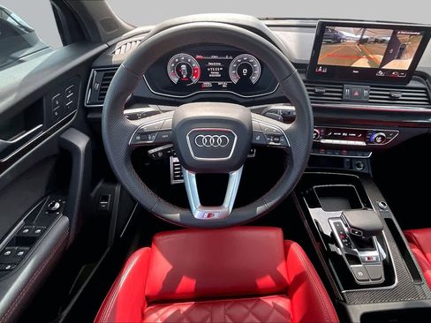 Used 2024 Audi SQ5 Prestige w/ Prestige Package AWD/4WD image 6