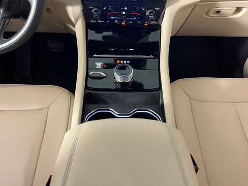 Used 2024 Jeep Grand Cherokee L Limited w/ Trailer Tow Package image 17