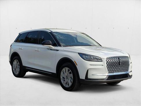 New 2025 Lincoln Corsair AWD image 5