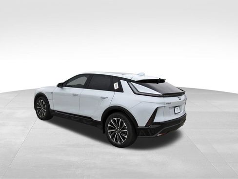 New 2026 Cadillac Lyriq Sport image 3