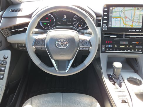 Used 2019 Toyota Avalon Limited w/ Advanced Safety Package FWD image 14