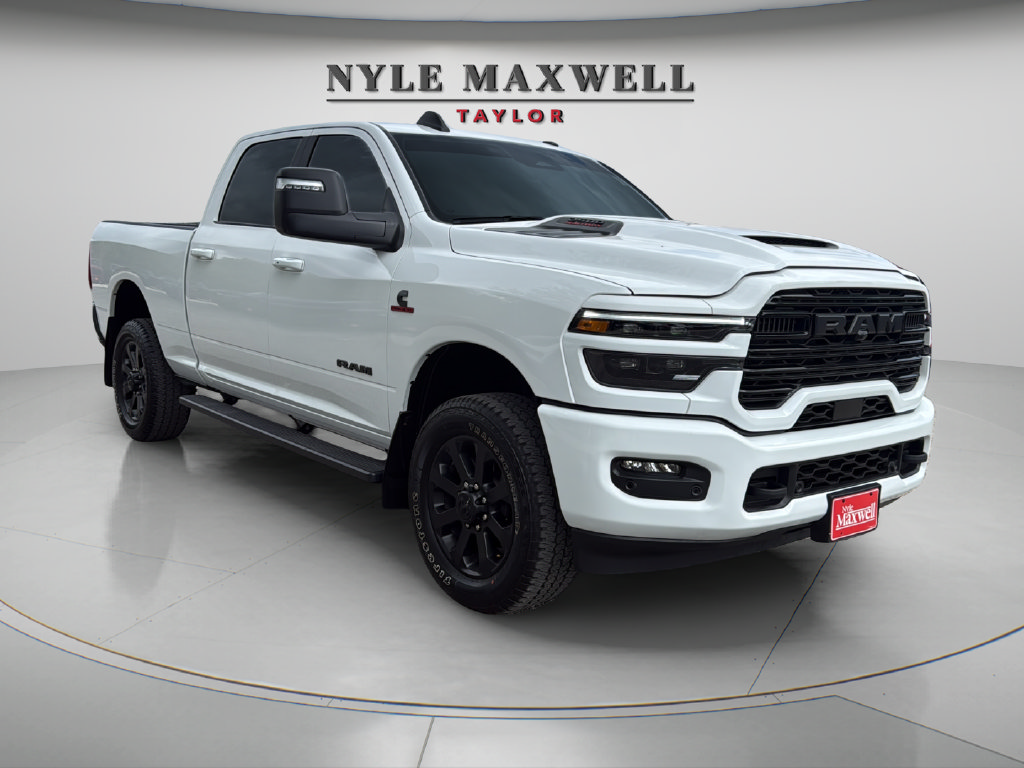 Used 2025 RAM 2500 Laramie w/ Night Edition AWD/4WD image 14