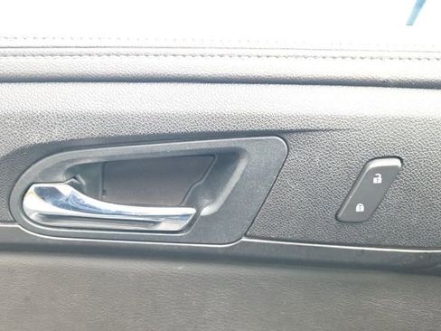 Used 2016 GMC Acadia SLE image 21