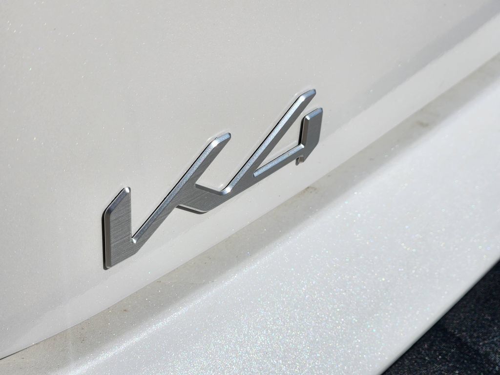 New 2026 Kia K4 FWD image 9