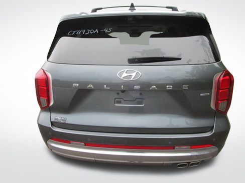 Used 2024 Hyundai Palisade Calligraphy AWD/4WD image 9