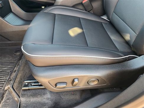 New 2026 Buick Enclave Preferred image 17