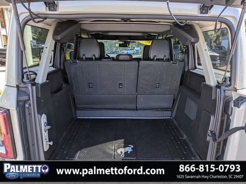 Used 2025 Ford Bronco Badlands AWD/4WD image 13