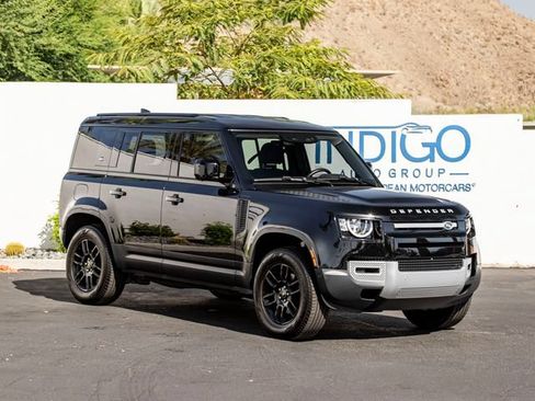 Used 2023 Land Rover Defender 110 AWD/4WD image 4