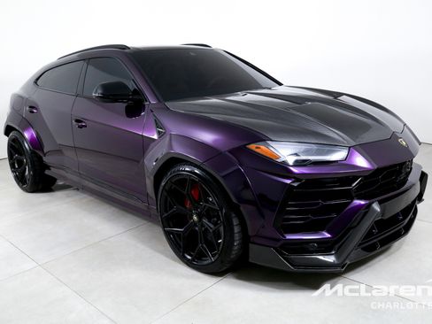 Used 2019 Lamborghini Urus image 3