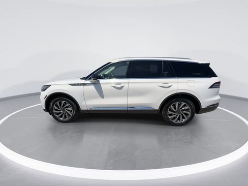 New 2026 Lincoln Aviator AWD image 6