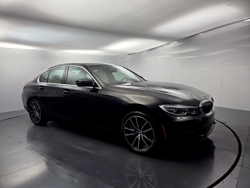 Used 2021 BMW 330i Sedan w/ Convenience Package RWD image 2