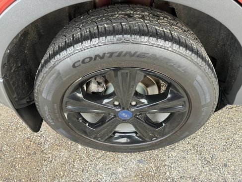 Used 2016 Ford Escape SE w/ Equipment Group 201A AWD/4WD image 21