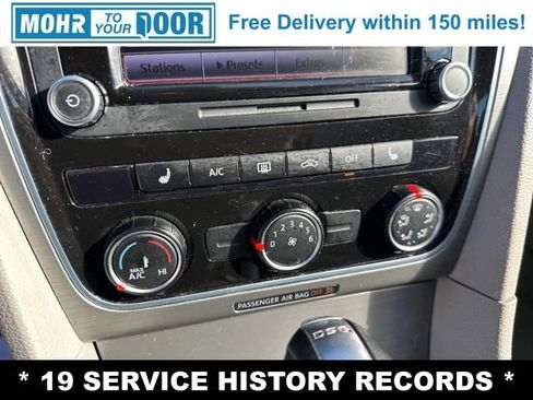 Used 2014 Volkswagen Passat TDI SE image 18