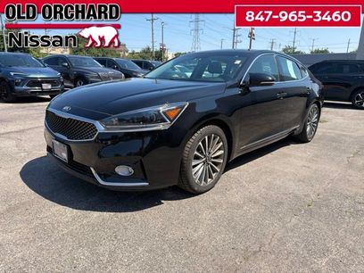 Used 2017 Kia Cadenza Premium w/ Luxury Package