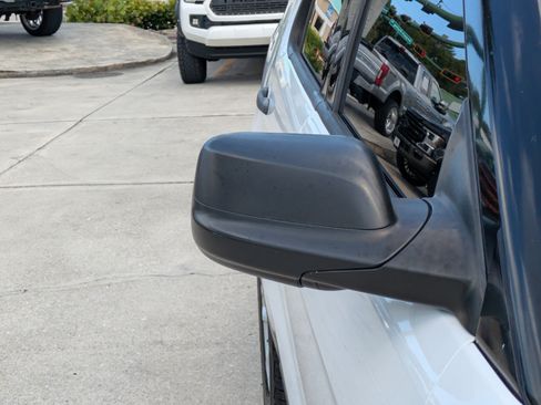 Used 2016 Ford Explorer FWD image 10