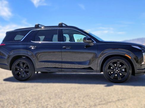 Used 2025 Hyundai Palisade XRT image 3