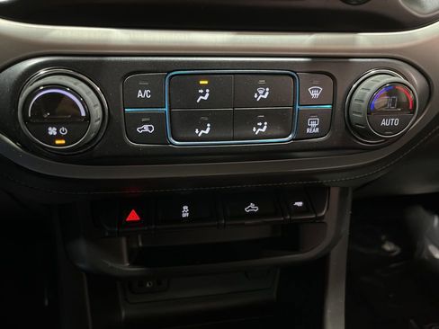 Certified 2022 GMC Canyon Elevation image 30