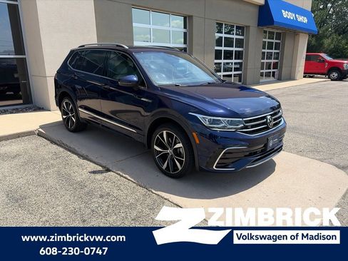 Certified 2023 Volkswagen Tiguan SEL R-Line AWD/4WD image 1