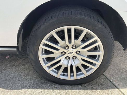 Used 2024 Ford Expedition Limited RWD image 9