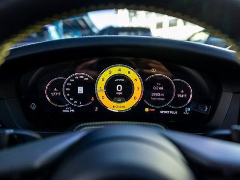 Certified 2025 Porsche 911 Carrera GTS image 27