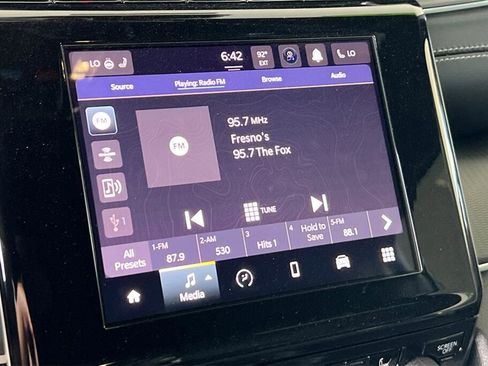 New 2025 Jeep Grand Cherokee Altitude image 18