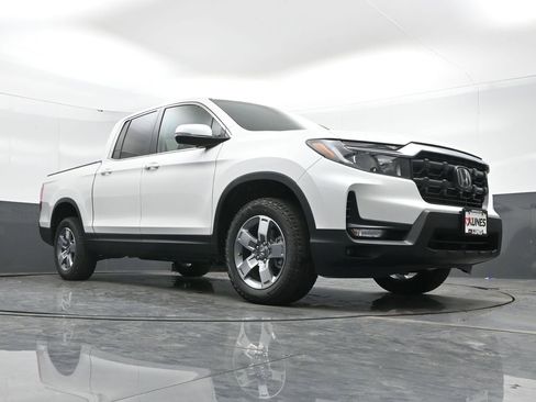 New 2025 Honda Ridgeline RTL image 41