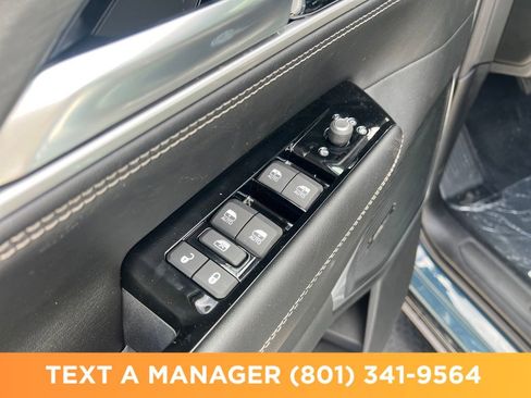 New 2026 Jeep Grand Wagoneer 4WD image 11