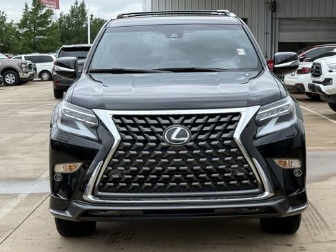 Used 2023 Lexus GX 460 Premium w/ Accessory Package AWD/4WD image 7