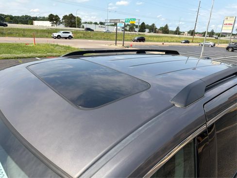 Used 2013 Honda Odyssey Touring Elite image 11