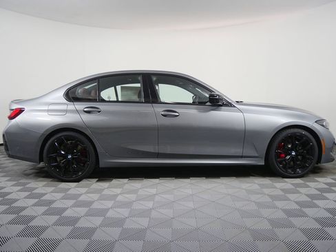 New 2026 BMW 330i Sedan w/ M Sport Package image 2